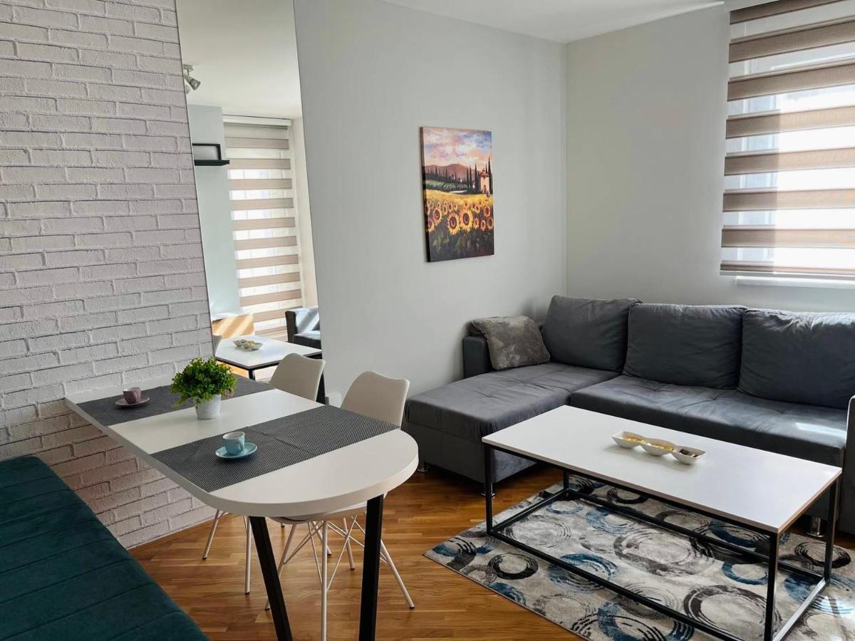 Apartman Matija Pale Bagian luar foto